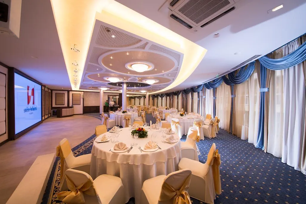 Rosslyn Dimyat Hotel וארנה